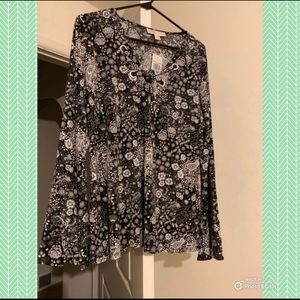 NWT Michael Kors bell-sleeved paisley blouse